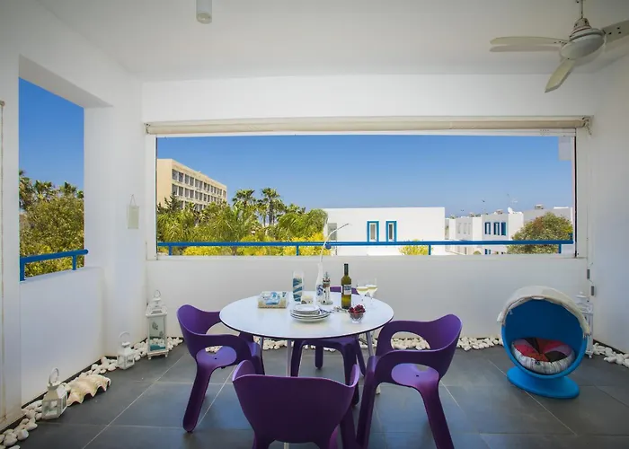 Aster Seaside アパート *